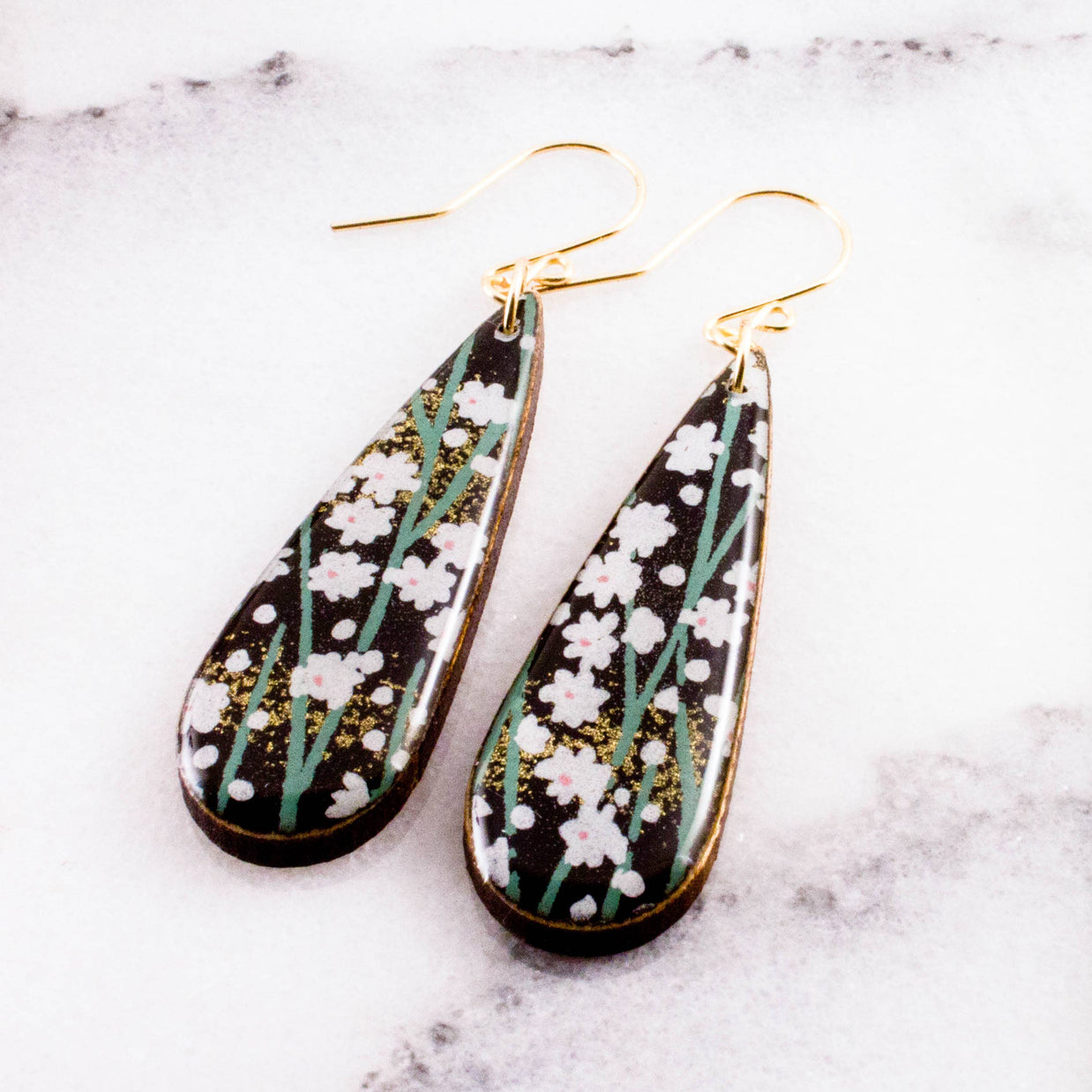 Black Daisy Teardrop Earrings