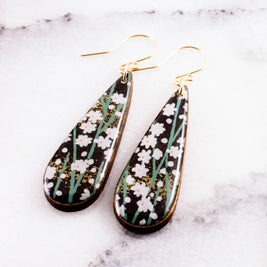 Black Daisy Teardrop Earrings