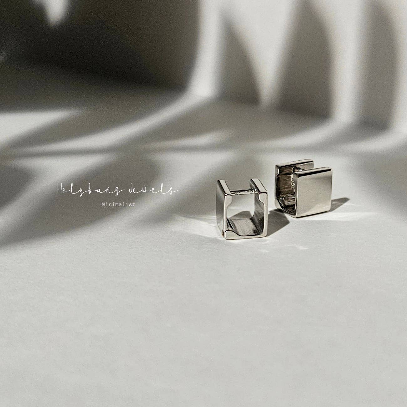 SQUARE HUGGIE EARRINGS - 6mm Silver
