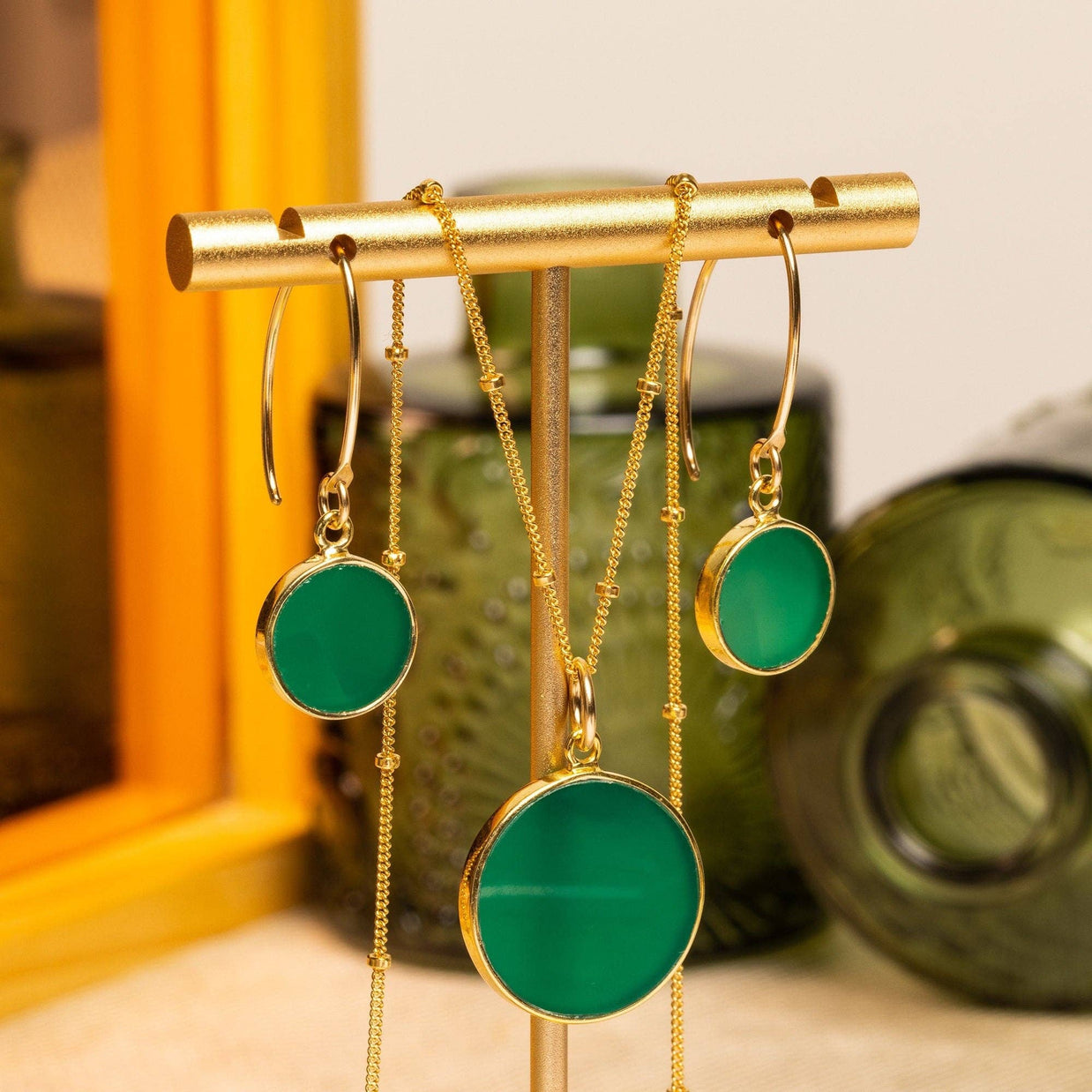 Green Onyx Coin Gold Pendant Necklace and Earrings Set