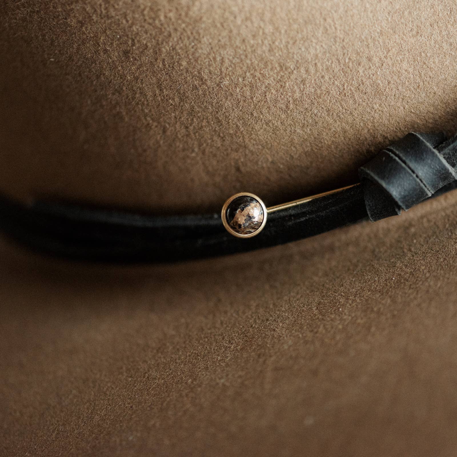 Hyalite Hat Pin // Copper Obsidian // 3.5