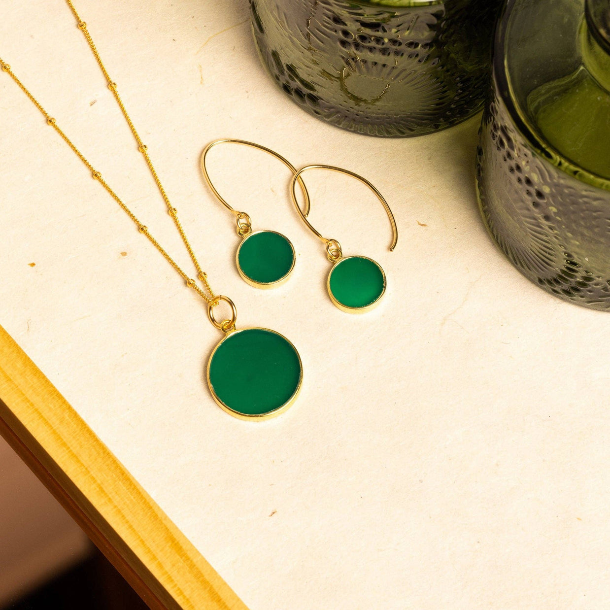 Green Onyx Coin Gold Pendant Necklace and Earrings Set