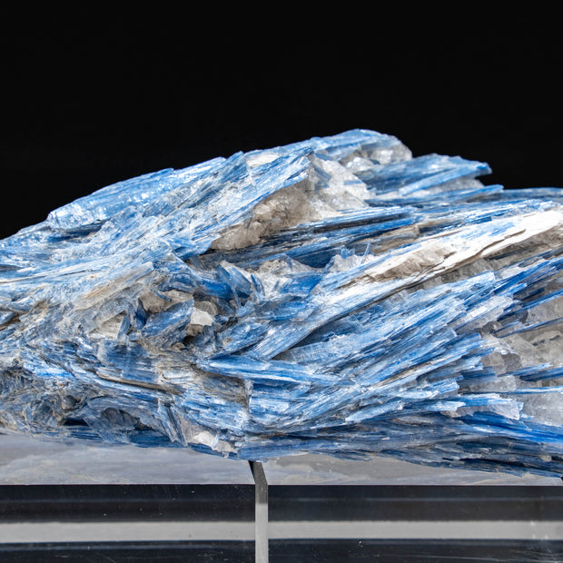 Large KYANITE specimen - 8"