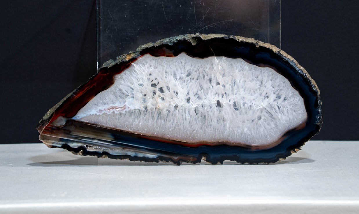 Large agate slice on display - 9.25"