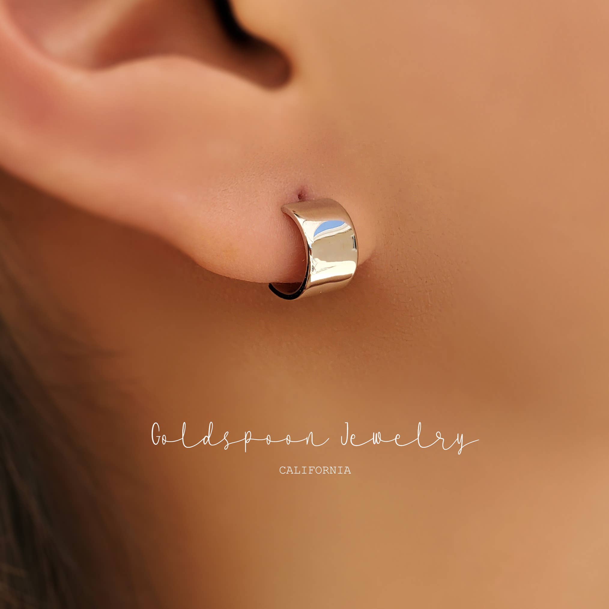 THICK OPEN HUGGIE EARRINGS - 6mm Silver