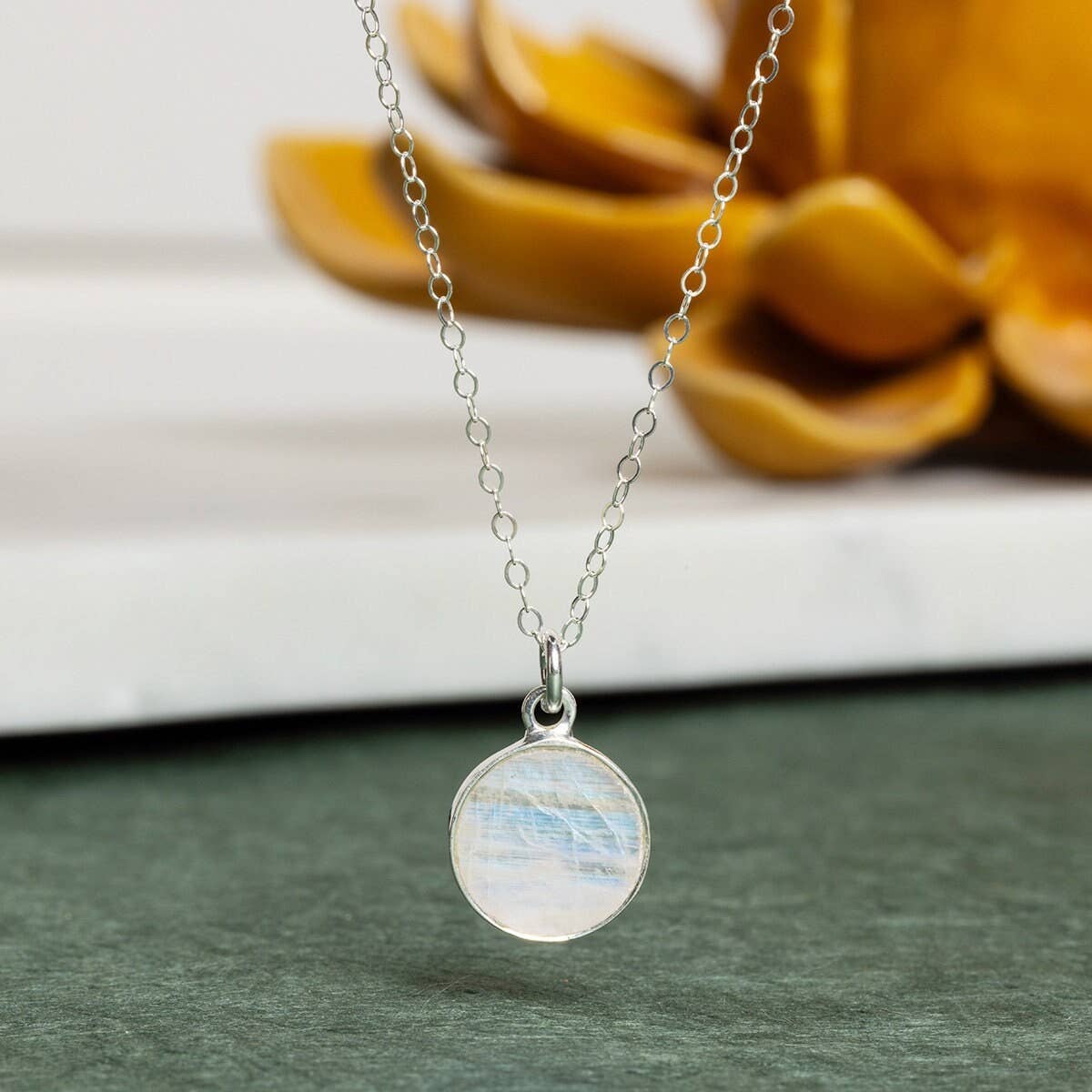 Moonstone 925 Sterling Silver Circle Shape Pendant on Cable Chain